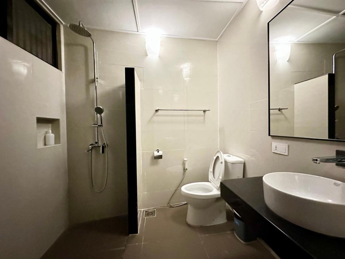 Madras Inn 58-1 Private Bathroom جورج تاون المظهر الخارجي الصورة