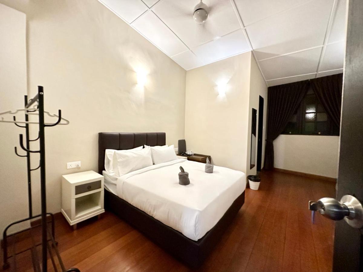Madras Inn 58-1 Private Bathroom جورج تاون المظهر الخارجي الصورة