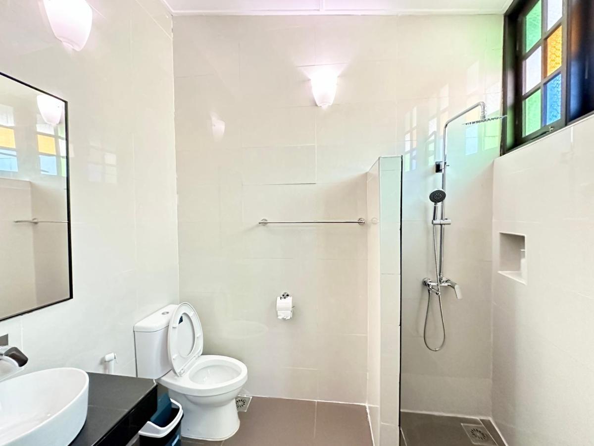 Madras Inn 58-1 Private Bathroom جورج تاون المظهر الخارجي الصورة