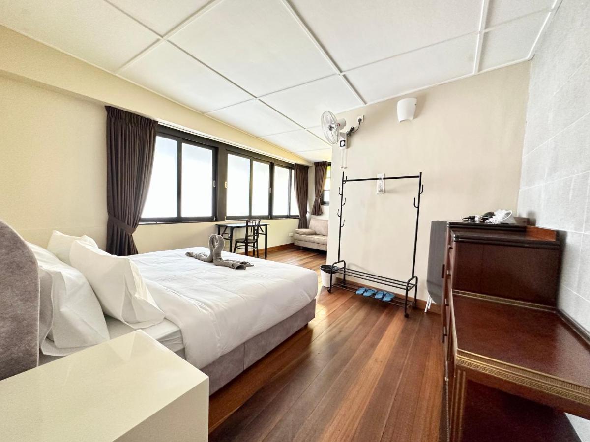 Madras Inn 58-1 Private Bathroom جورج تاون المظهر الخارجي الصورة