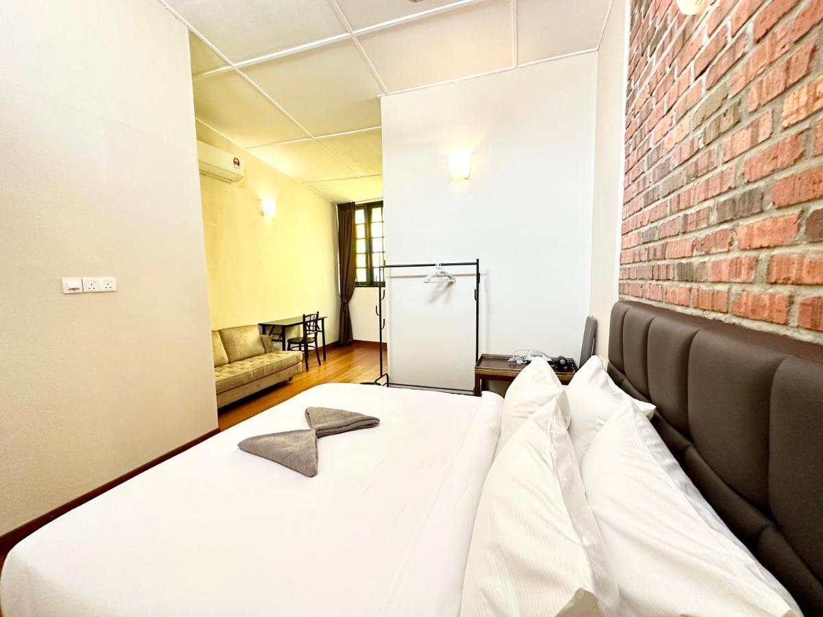 Madras Inn 58-1 Private Bathroom جورج تاون المظهر الخارجي الصورة